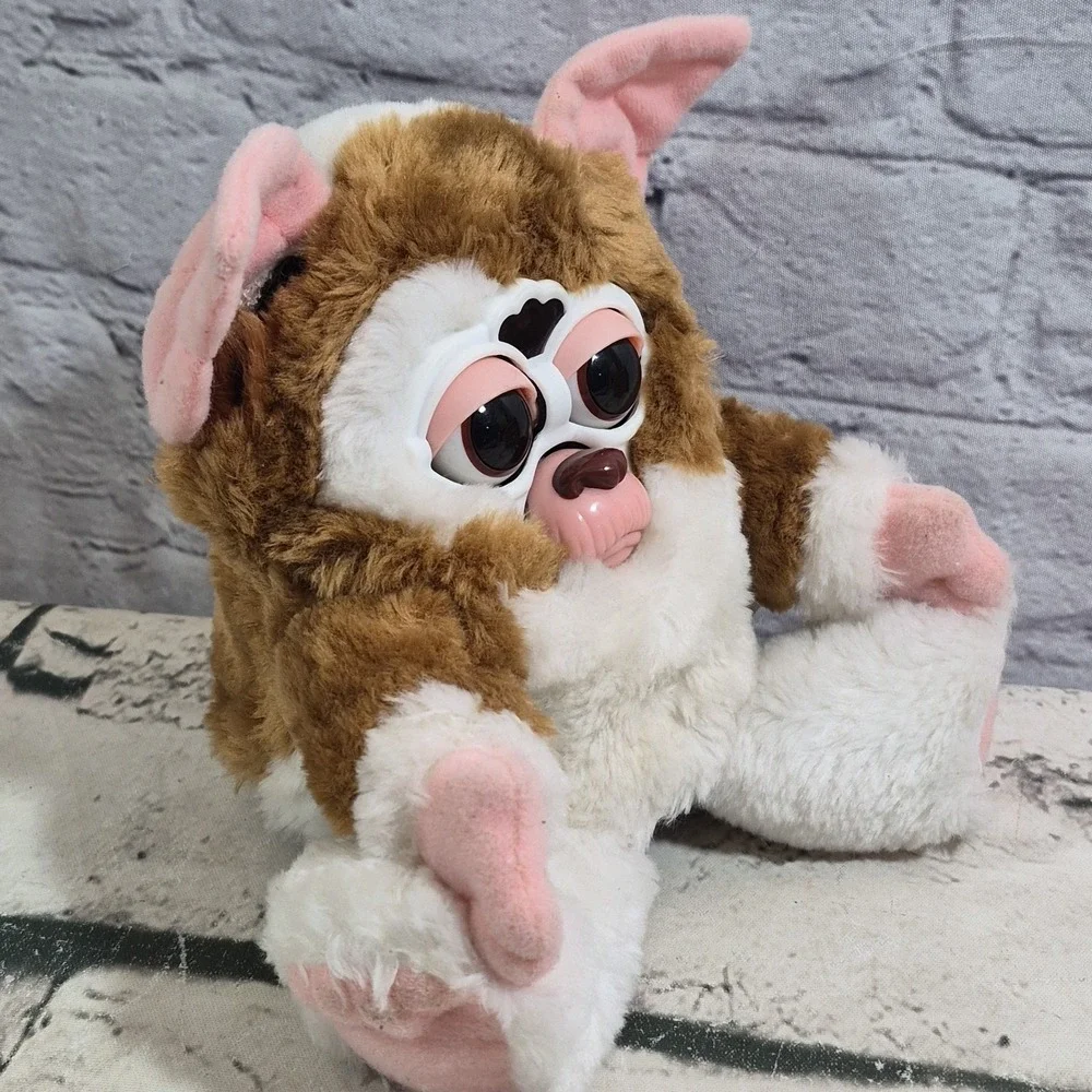 Gremlins Gizmo Furby Tiger Electronics Hasbro Vintage 1999 - w/ Tag Tested Works